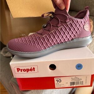 Propet Women's Purple Knit Sneakers